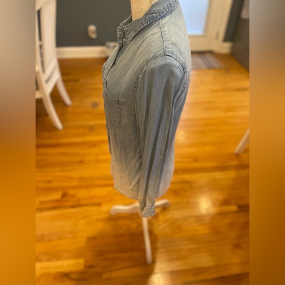 💜 5 for $25 or 3 for $18 Cato blue umbre button down long sleeve shirt - Picture 2 of 8